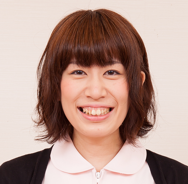 受付スタッフ　松田 悠里